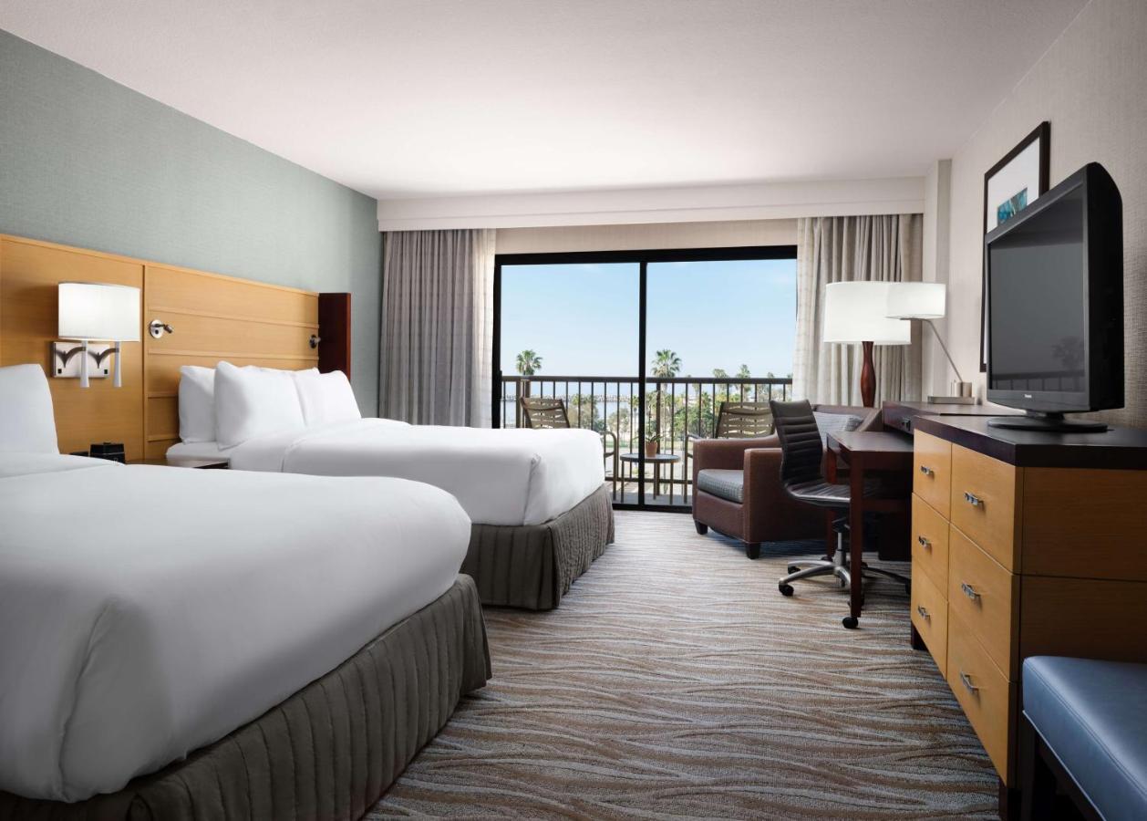 Sonesta Redondo Beach And Marina Exterior photo