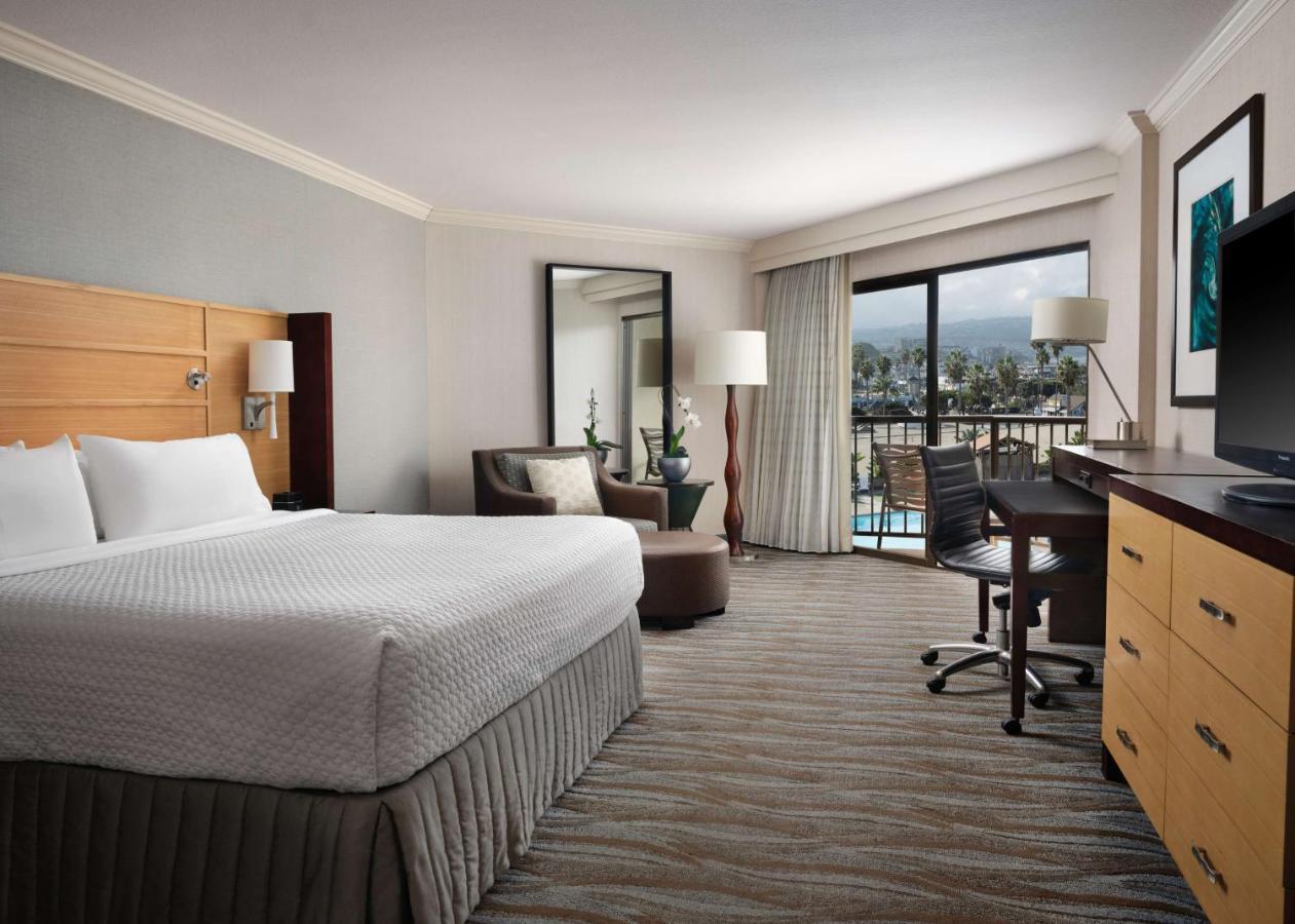 Sonesta Redondo Beach And Marina Exterior photo