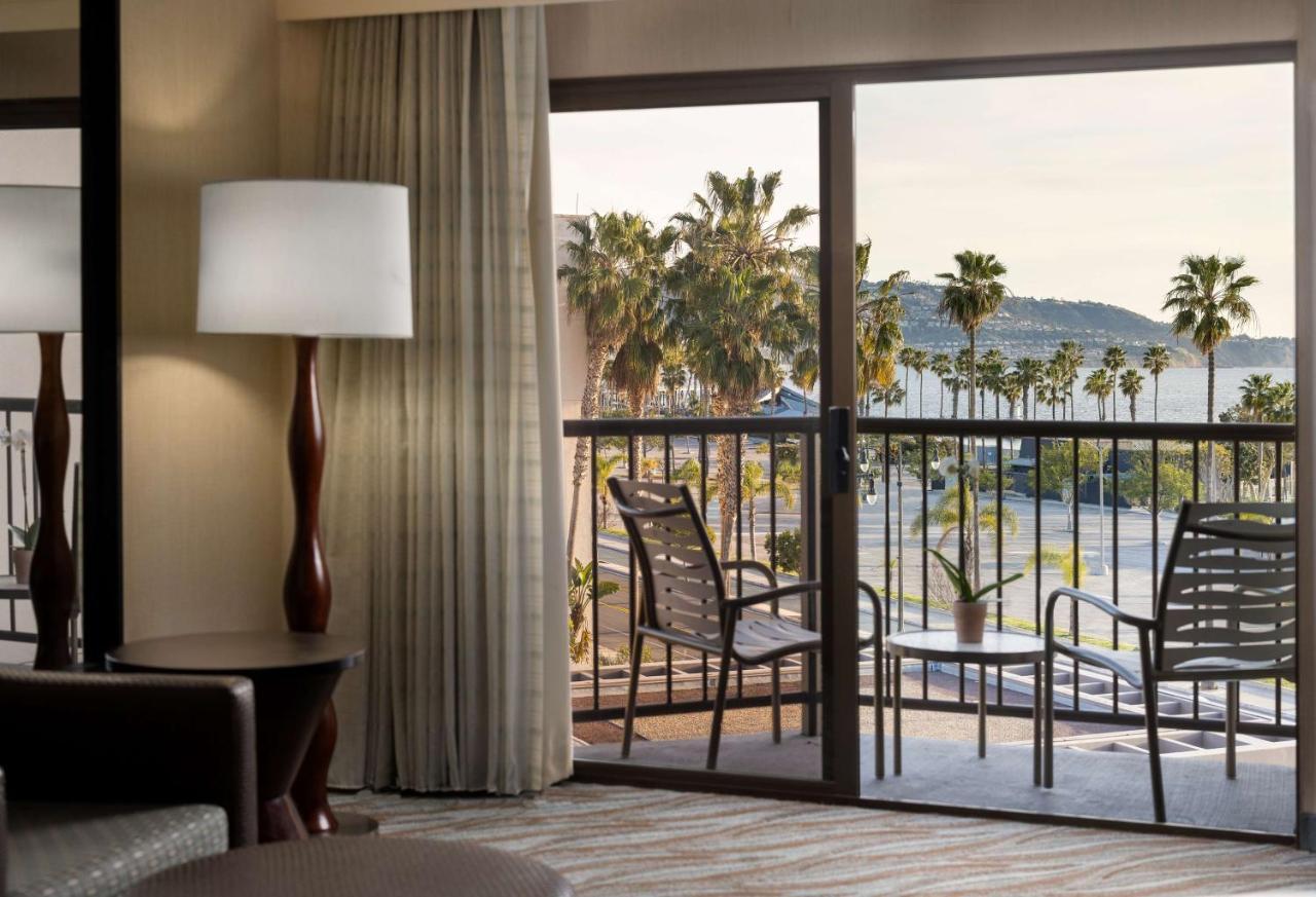 Sonesta Redondo Beach And Marina Exterior photo