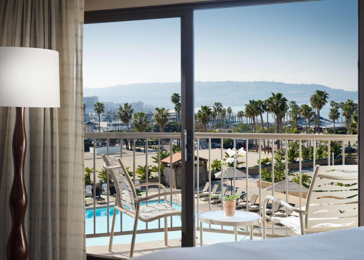 Sonesta Redondo Beach And Marina Exterior photo