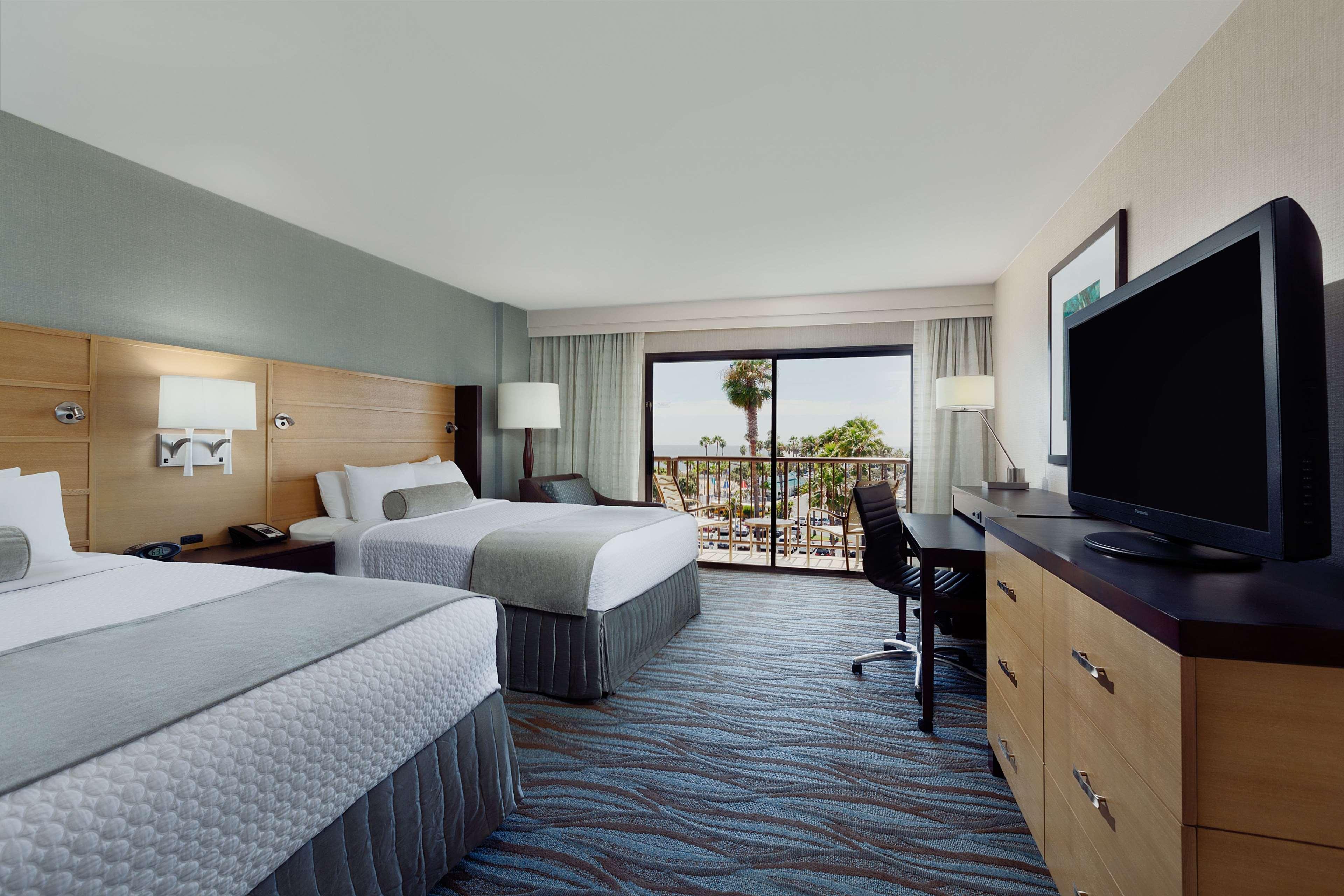 Sonesta Redondo Beach And Marina Exterior photo