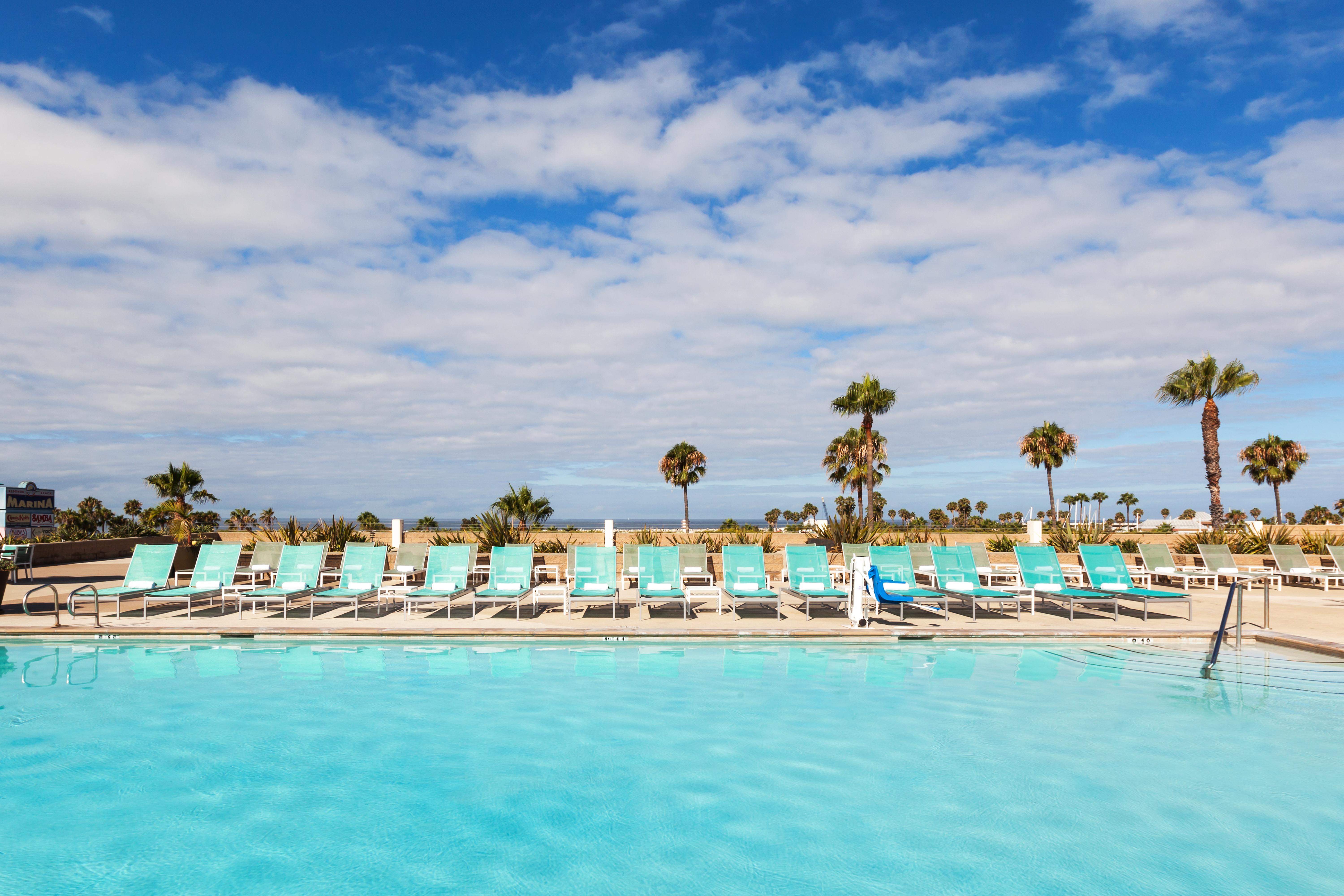 Sonesta Redondo Beach And Marina Exterior photo