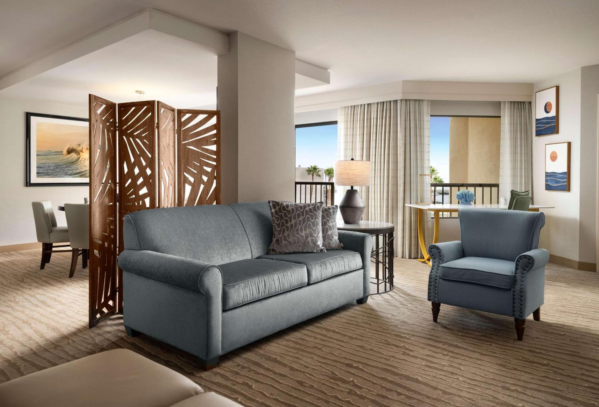 Sonesta Redondo Beach And Marina Exterior photo